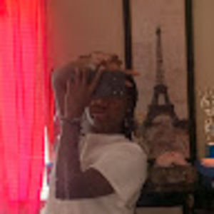 Meet your Posher, Myra